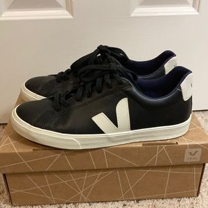Veja Sneakers